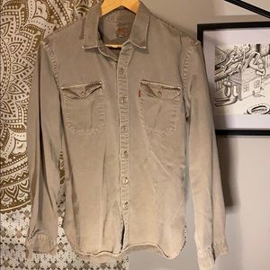 Levi’s Khaki Overshirt Button Down